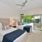 29 Beachfront Mirage - 4 Bedroom Luxury House