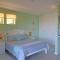 Pool Side Cottage, sleeps 2, Views and pool! - Cape Town