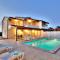 Exklusive 4-Sterne-Villa Mare - WLAN - Pool - Grill