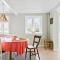 Beautiful Home In Aakirkeby With Wifi - Åkirkeby