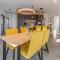 Stunning Home In Reburici, Trget - Ubasico