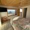 Hostal F
