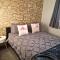 Flamingos Nest Oxford Countryside Apartment Oxford - Bicester Village - Blenheim Palace - WiFi- Free Parking