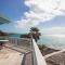 OceanBliss: Exuma, Waterfront sleeps 8 - Michelson