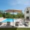 VILLA del SOL with large garden perfect for families