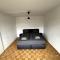 LOOT LARGE /Stadtrand /Parkplatz