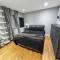 Luxury 1 bedroom Apartment in London overseeing Canary Wharf with free parking - London