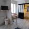 Studio neuf confortable à 10 min à pied de la gare - 尼姆
