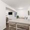 1BR Pet-Friendly Apartment with King Bed