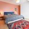 2 Bedroom Cozy Home In Gouville-Sur-Mer