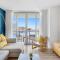 Pool - Apartment with Balcony - Gym - Near Beach - شاطئ هالانديل