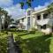 Mudzini gardens - Luxury villa with a pool
