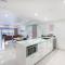 ZEN SUN CITY Cozy 2-BR/2-BA Ocean View Retreat