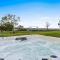 Heavenly Hideaway at Lovedale with Private Pool and Spa - Lochinvar