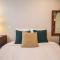 Duplex in the heart of Old Lille terrace + parking