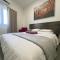 Apollo Rooms by Alberts Apartment