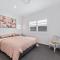 Hestia Villa - Luxury Retreat near CBD and Grammar
