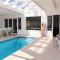 The Bolussi, sleeps 12 in 6 bedrooms with pool!