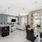 4929GC TOWNHOUSE 4 BEDROOMS & 3 BATHROOMS + POOL