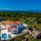Villa Malina with heated pool