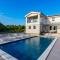 Villa Iris
