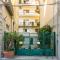 Amedeo Comfort Apartment at Chiaia by Napoliapartments