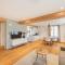 Bijou Lake Side - mit Seesicht und Privatstrand