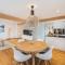 Bijou Lake Side - mit Seesicht und Privatstrand