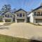Vibrant Ocala Townhome Close to Golf Club and WEC!