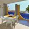 Beachfront apartment with a big terrace - Beahost