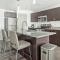 Landing - Modern Apartment with Amazing Amenities (ID1204X655) - Draper