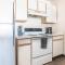 Landing - Modern Apartment with Amazing Amenities (ID7250X84) - Albuquerque