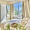Lazzlla beachside studio apartments