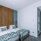 Hotel Twenties Tbilisi - Stay & Dine