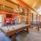 Luxury Family Cabin at Summit West