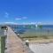 Florida Resort Condo Walk to Pensacola Beach!