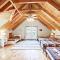 Large Log Cabin Chalet w/ Hot Tub - Horses & Lake!