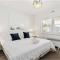 Sorrento Beach Cottages No. 2 - in the heart of Sorrento