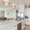Footprints in the Sand - Luxe Freeport Home! - Фріпорт