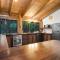 Kuranda Rainforest Chalet