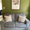 Cozy Algoma Retreat! Minutes to Beach and Downtown! - Algoma