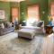Cozy Algoma Retreat! Minutes to Beach and Downtown! - Algoma