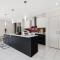 Modern 4BR house perfect for family getaway
