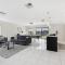 Modern 4BR house perfect for family getaway