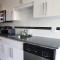 Queen Anne Abode - 1 Block from CPA! - Free Parking!