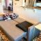 The Outlook - Spa and deck views of Hill Country