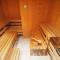 Gut-Rattelvitz-Parterre-C-hochwertig-Sauna-Kamin-eTankstelle-Spielscheune-15-000qm-Parkland - Gingst