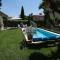 charmante location vacances avec piscine dans les alpilles, à aureille, proche du centre du village à pied- magnifique vue - 6 couchages.