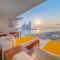 Sea View Two Bedroom at Five Residence - Dubaj