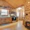 Secluded Family Retreat in Dahlonega with Hot Tub!